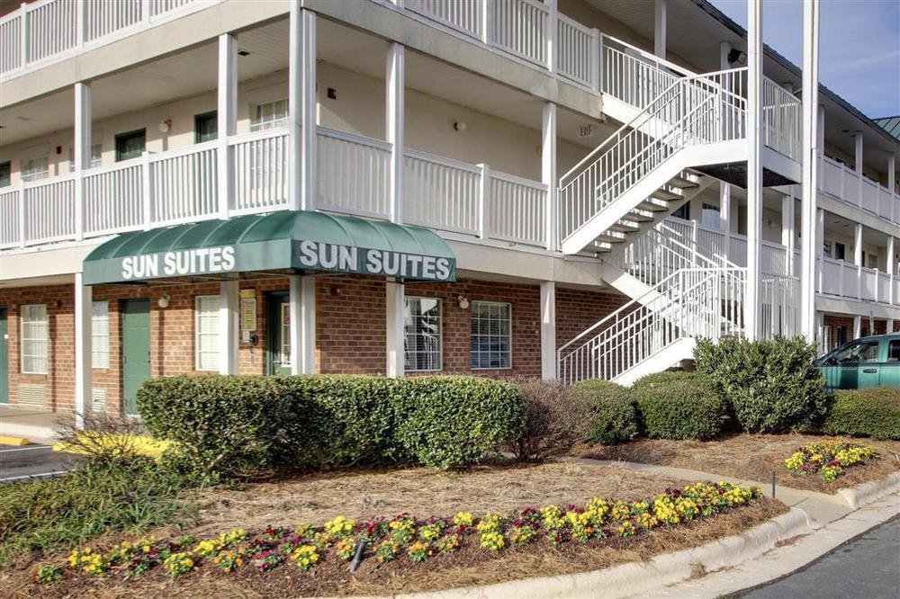 Intown Suites Extended Stay Charlotte Nc -East Independence Eksteriør billede